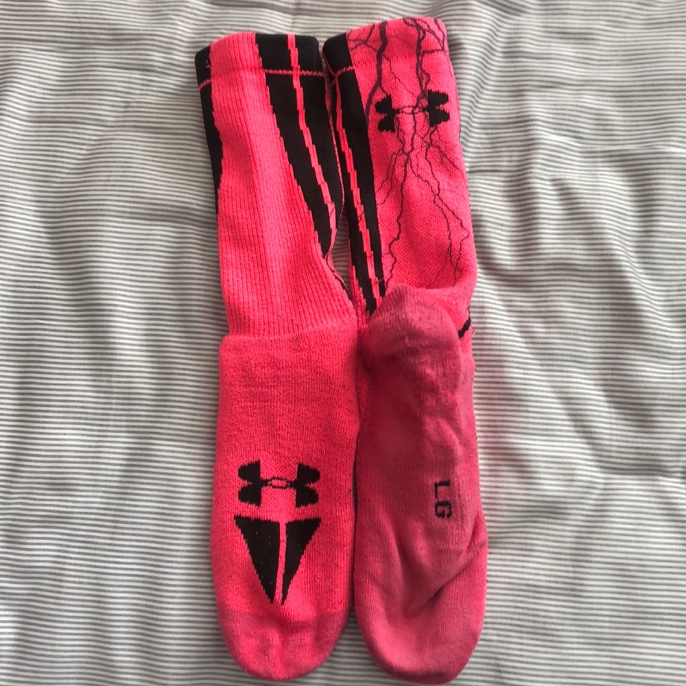 Underarmour socks LG pink